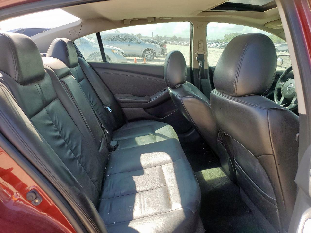 2012 NISSAN ALTIMA