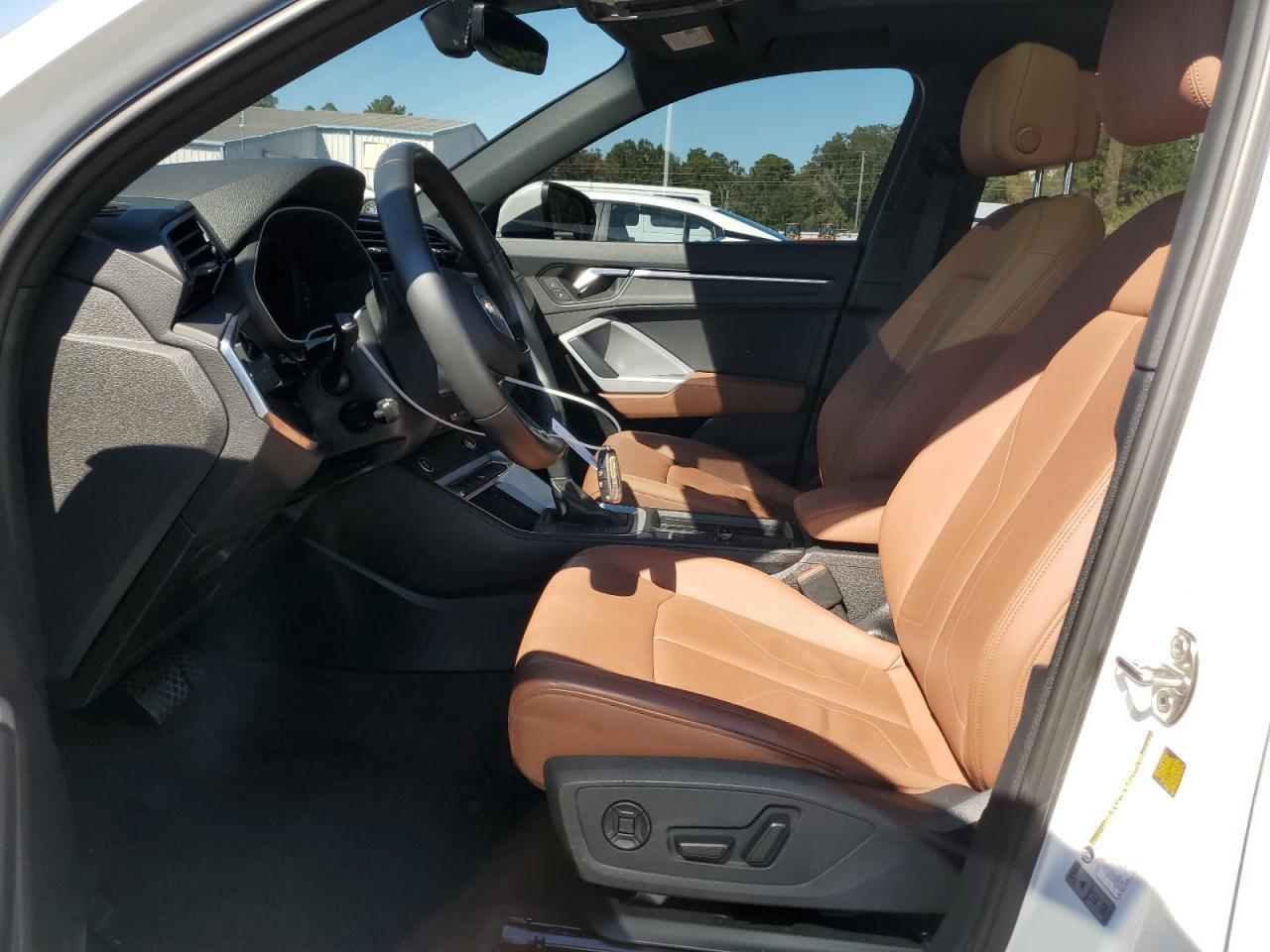 2022 AUDI Q3