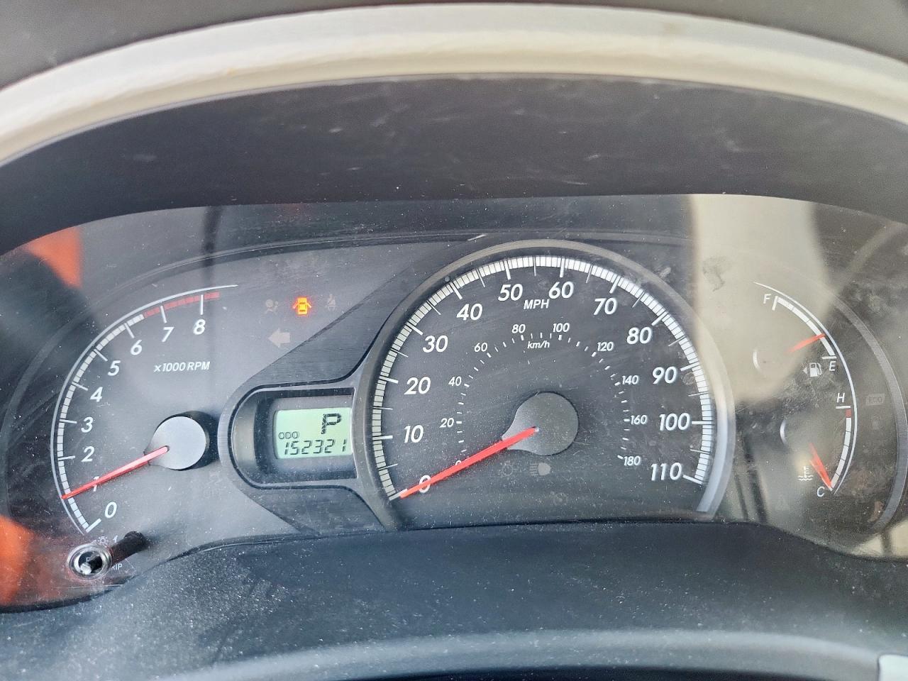 2011 TOYOTA SIENNA