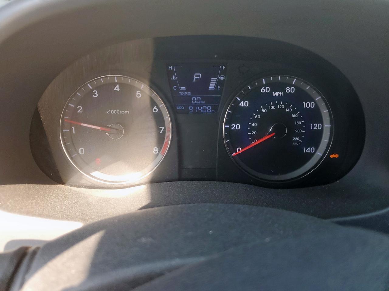 2012 HYUNDAI ACCENT