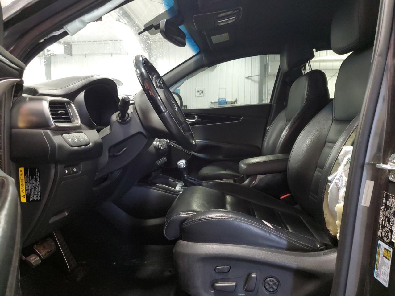 2017 KIA SORENTO