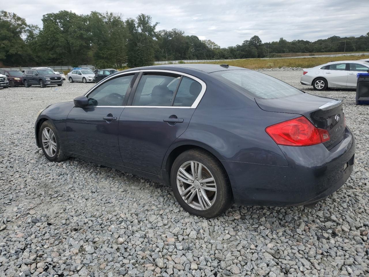 2010 INFINITI G37