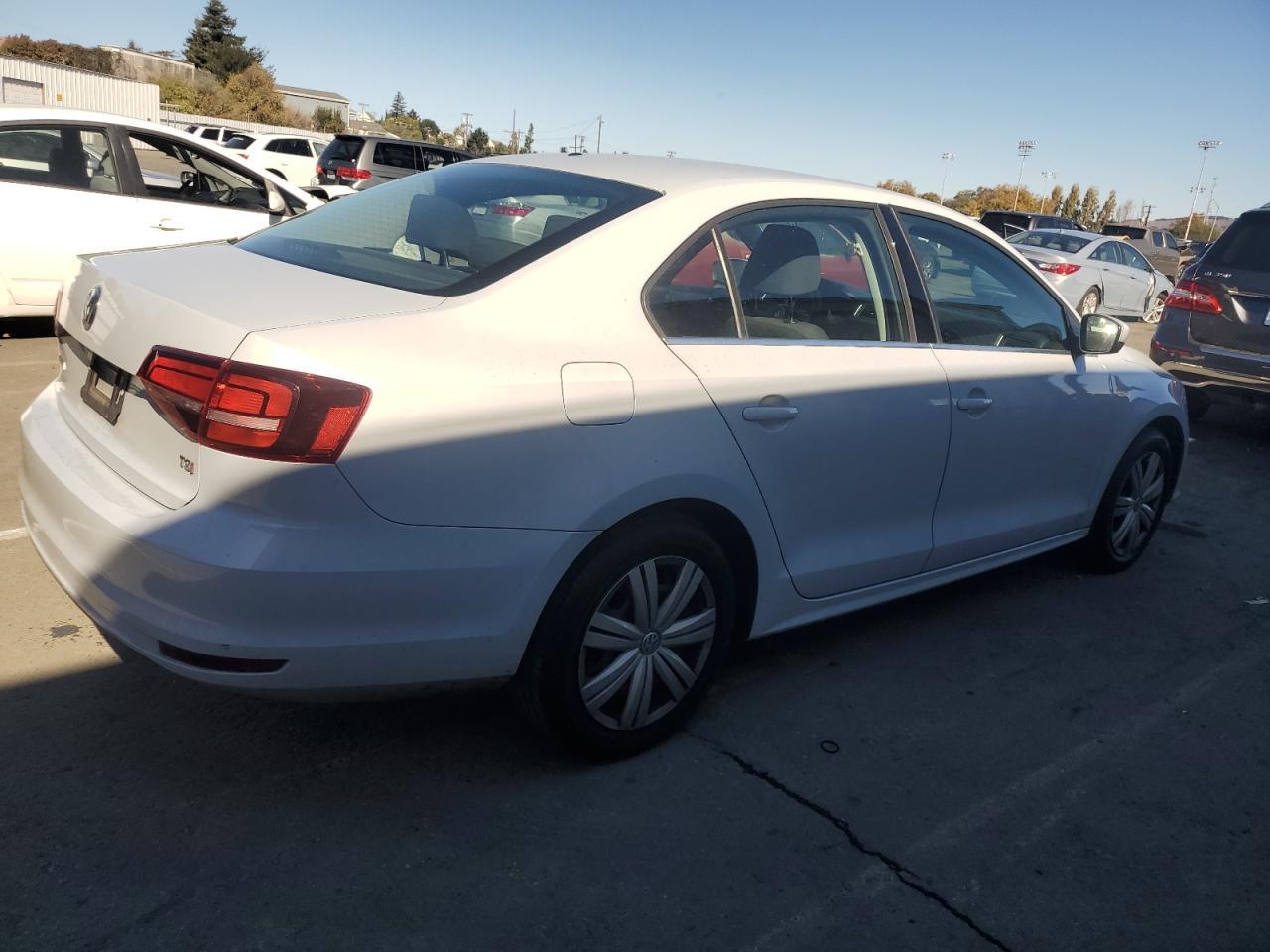 2017 VOLKSWAGEN JETTA