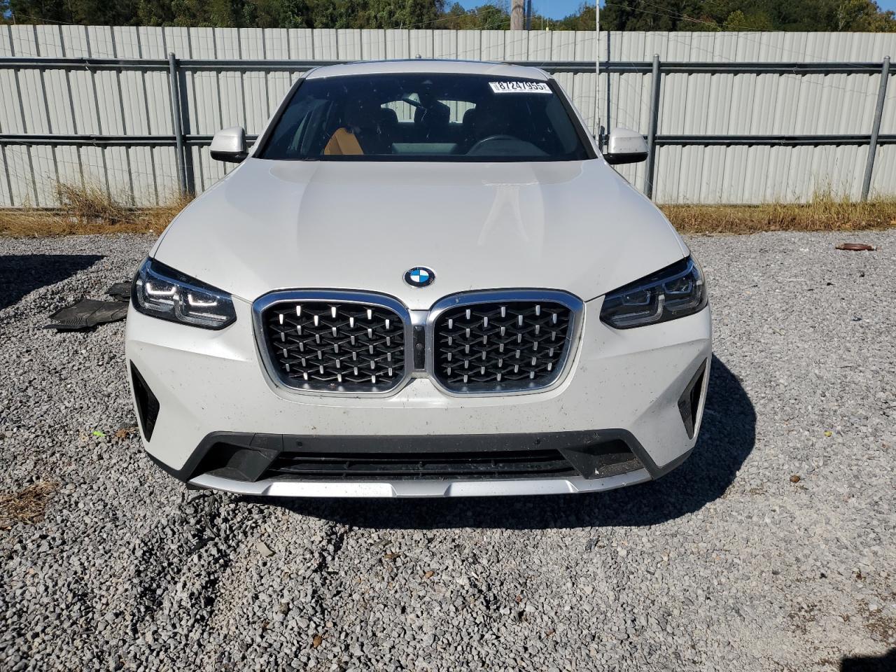2023 BMW X4