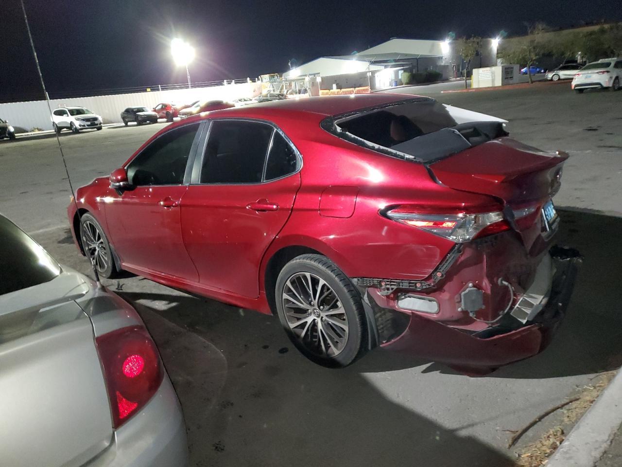 2018 TOYOTA CAMRY