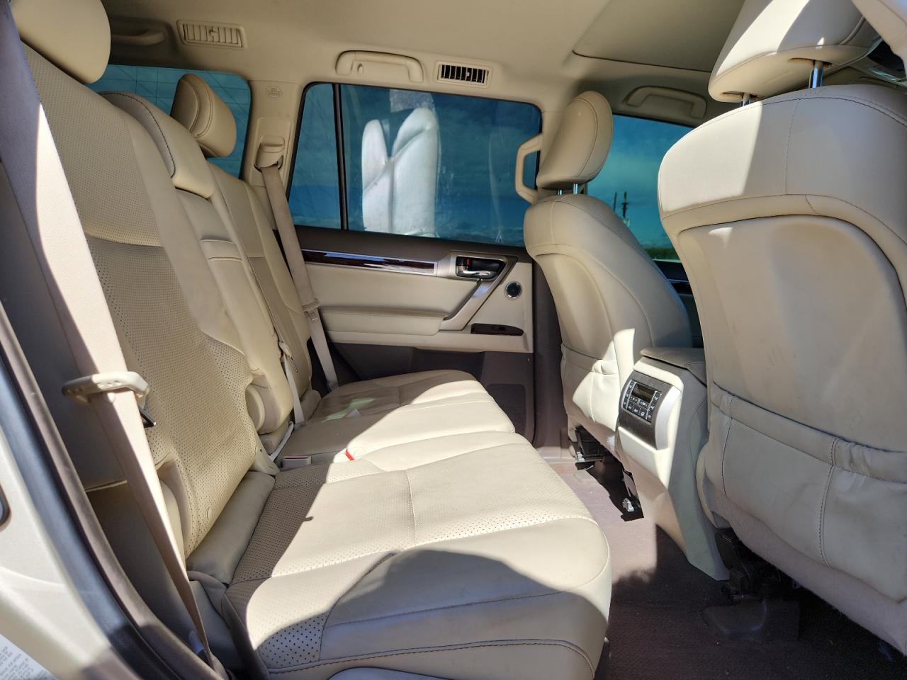 2016 LEXUS Gx