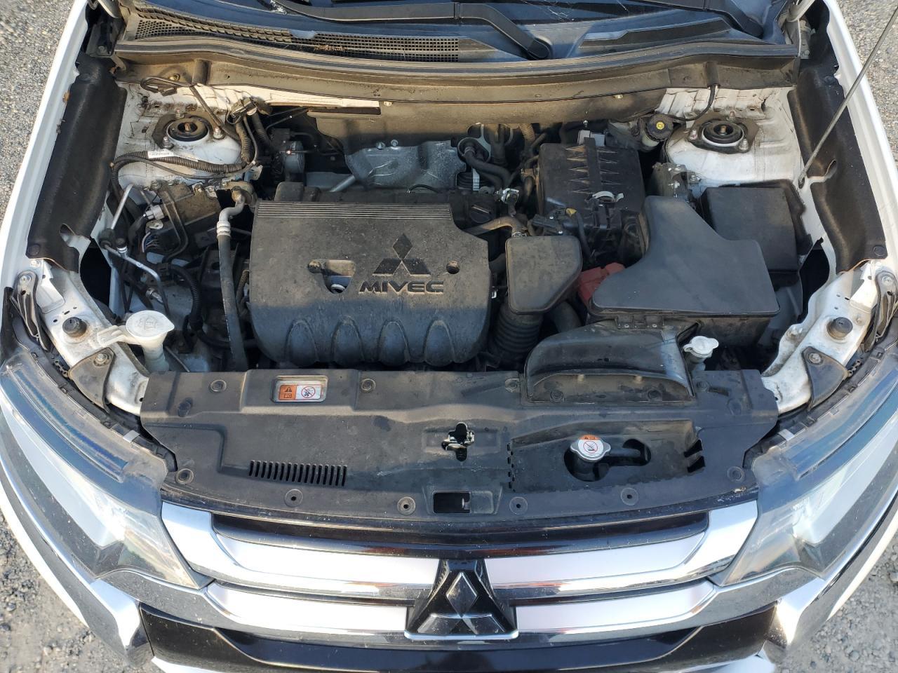 2018 MITSUBISHI outlander