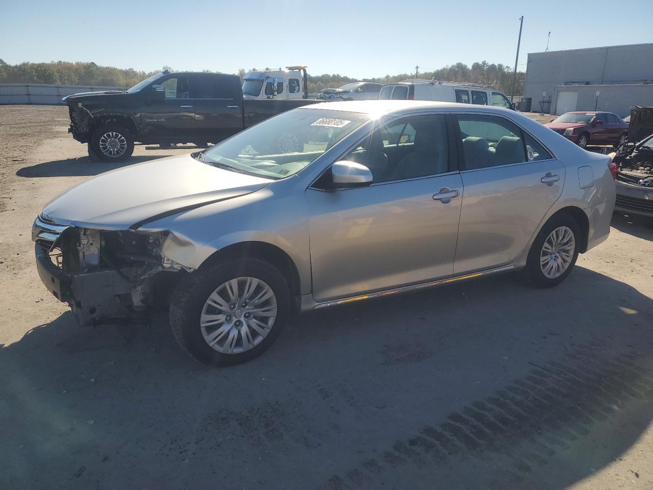2013 TOYOTA CAMRY