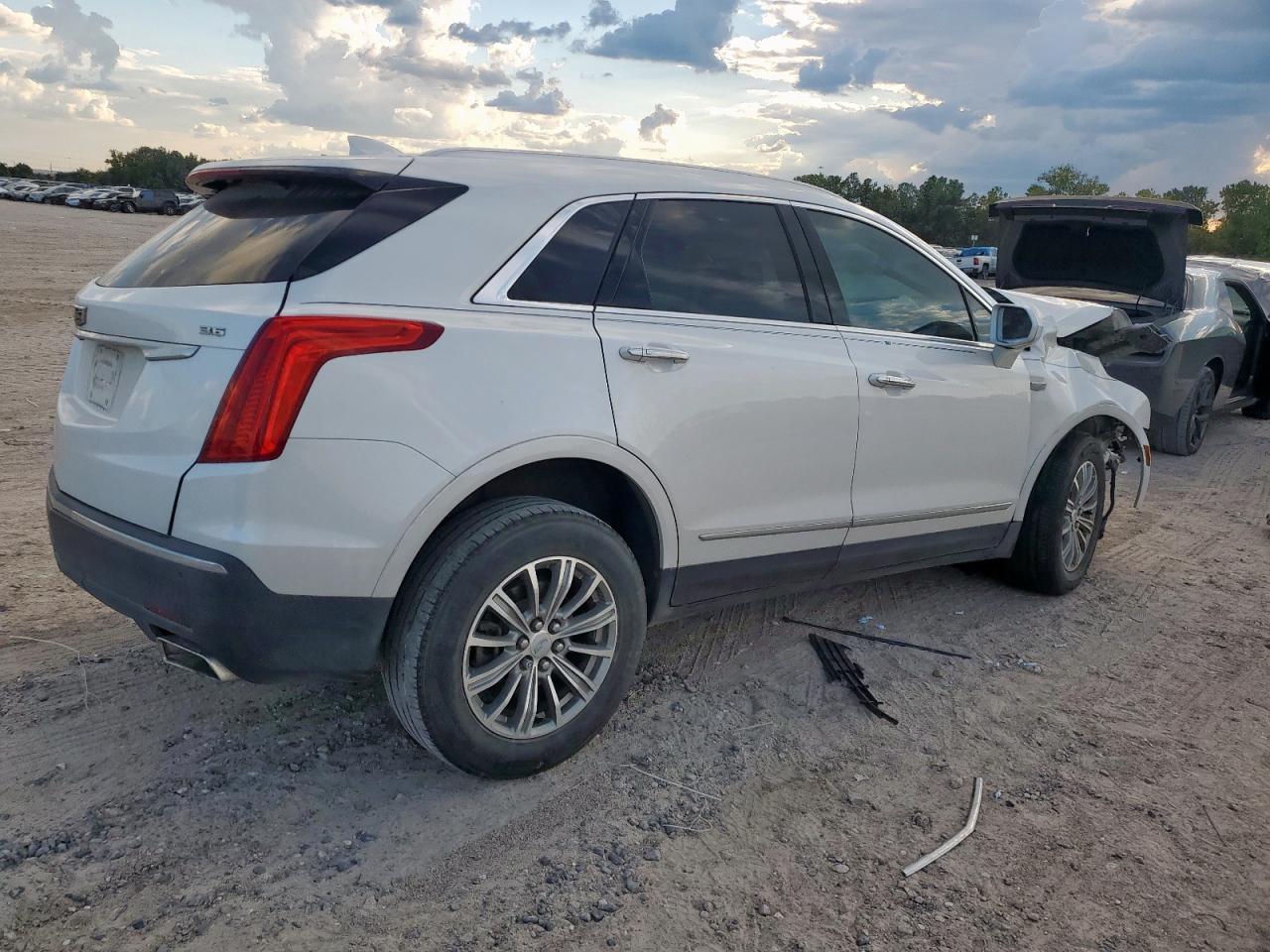 2019 CADILLAC XT5