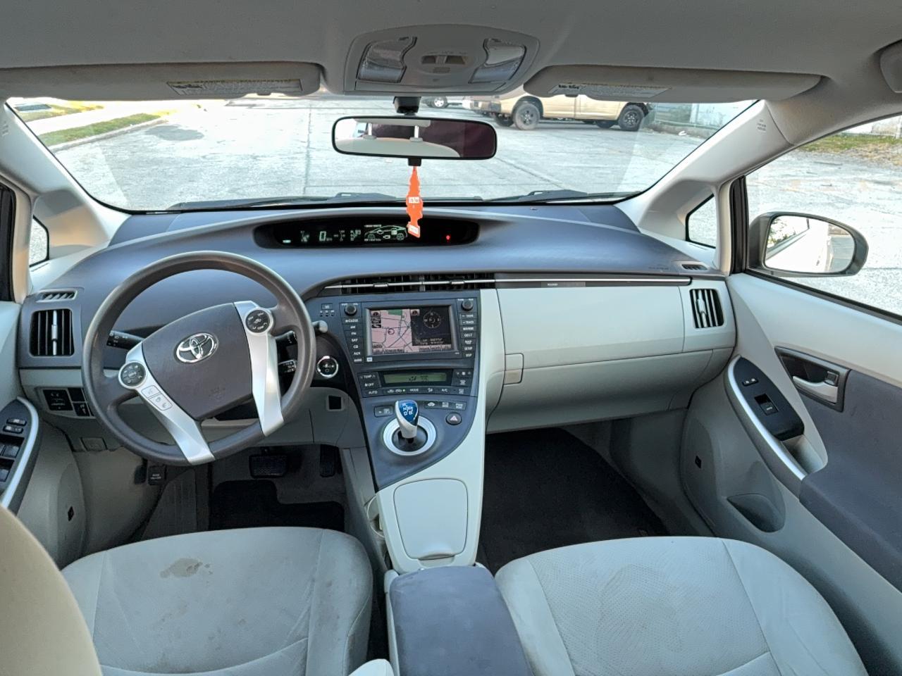 2010 TOYOTA PRIUS