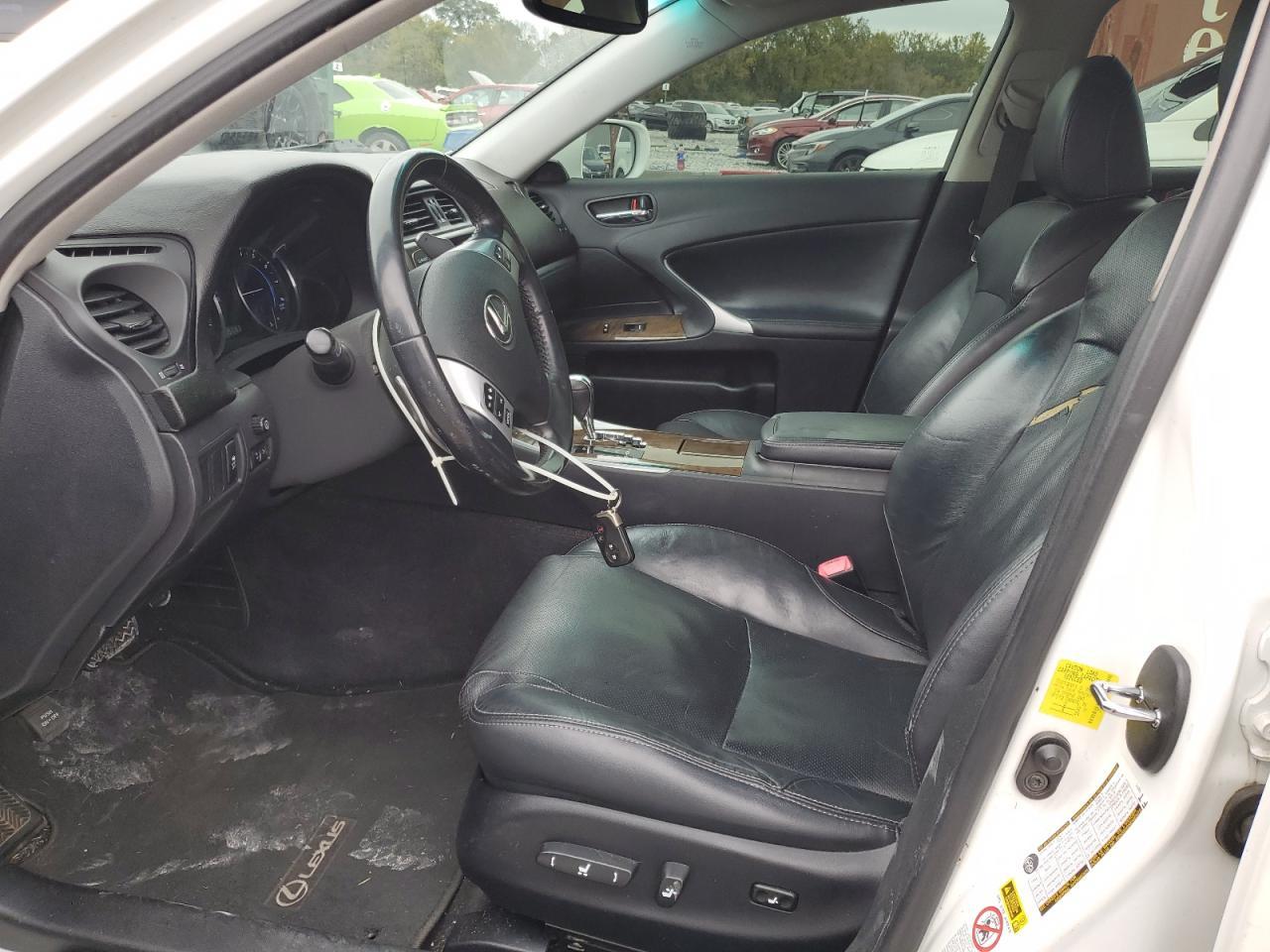 2013 LEXUS IS 250