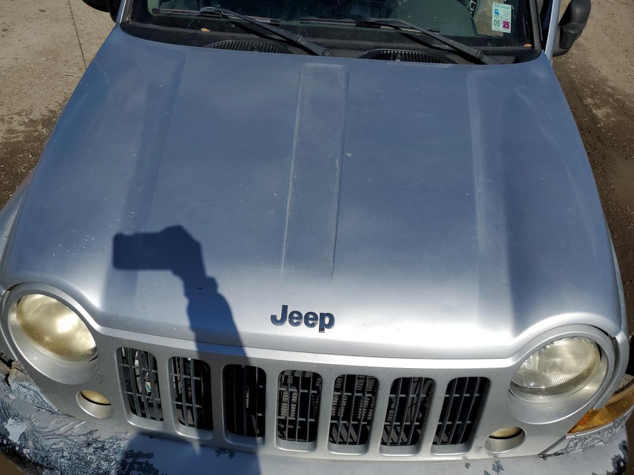 2006 JEEP Liberty