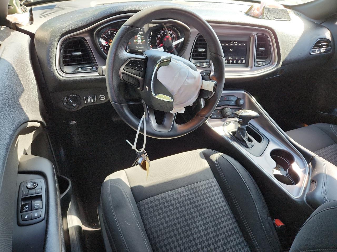 2019 DODGE Challenger