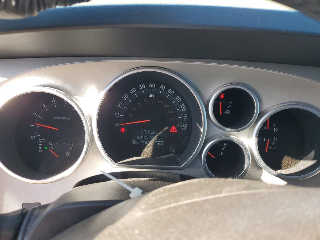 2008 TOYOTA Sequoia
