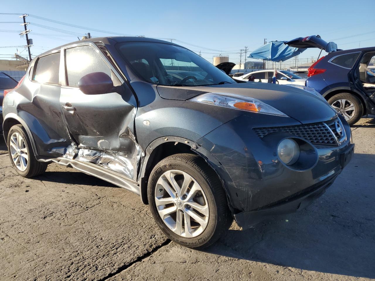 2013 NISSAN Juke