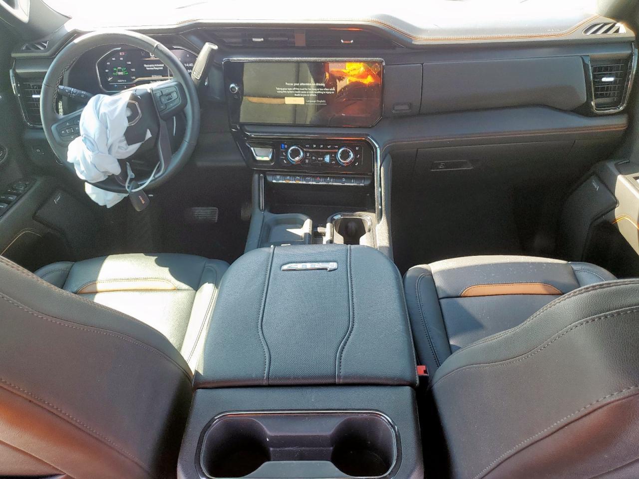 2024 GMC Sierra