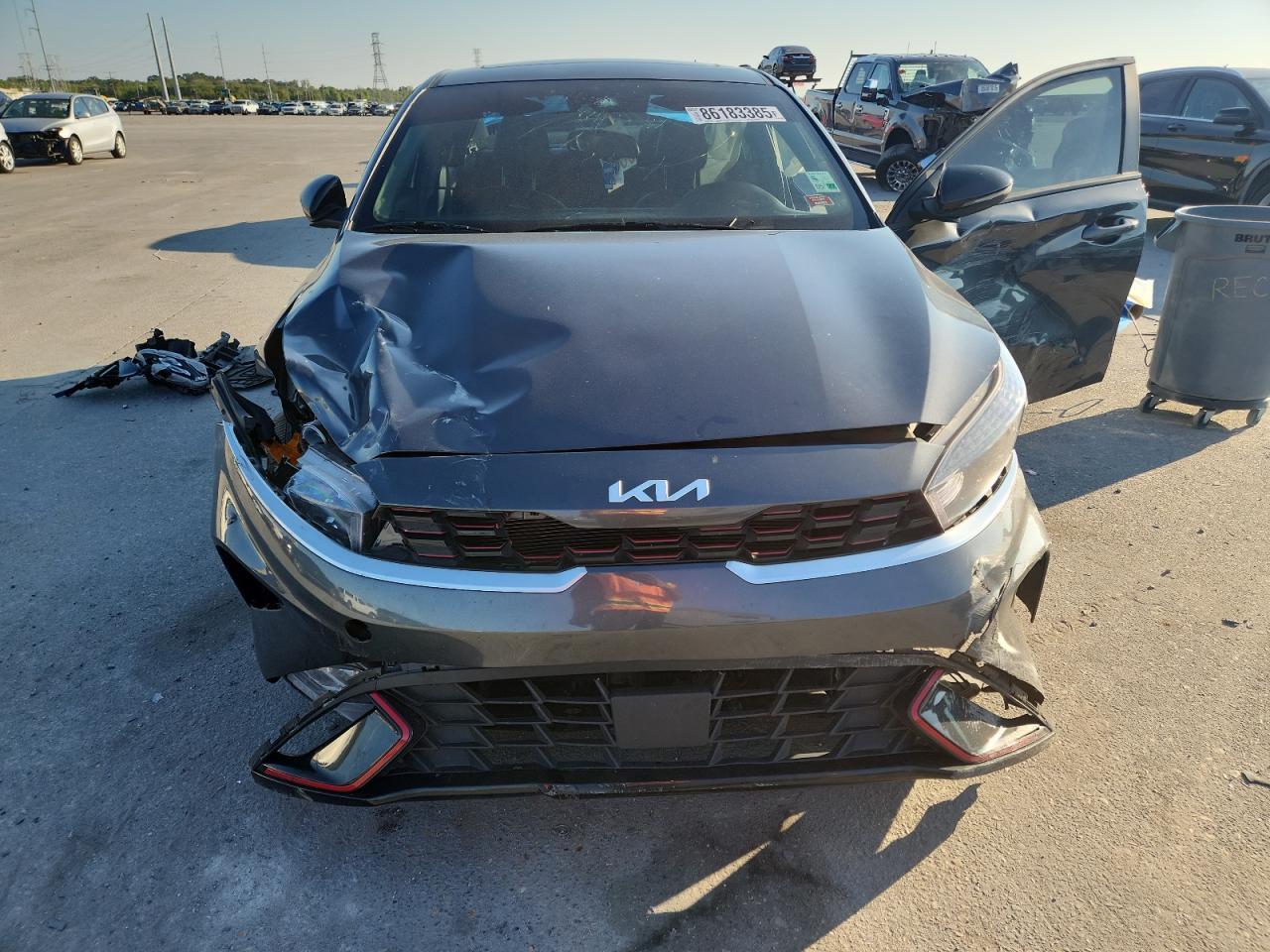2023 KIA FORTE