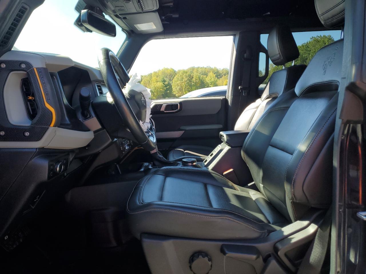 2021 FORD Bronco