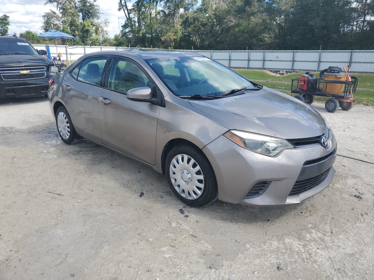 2015 TOYOTA COROLLA