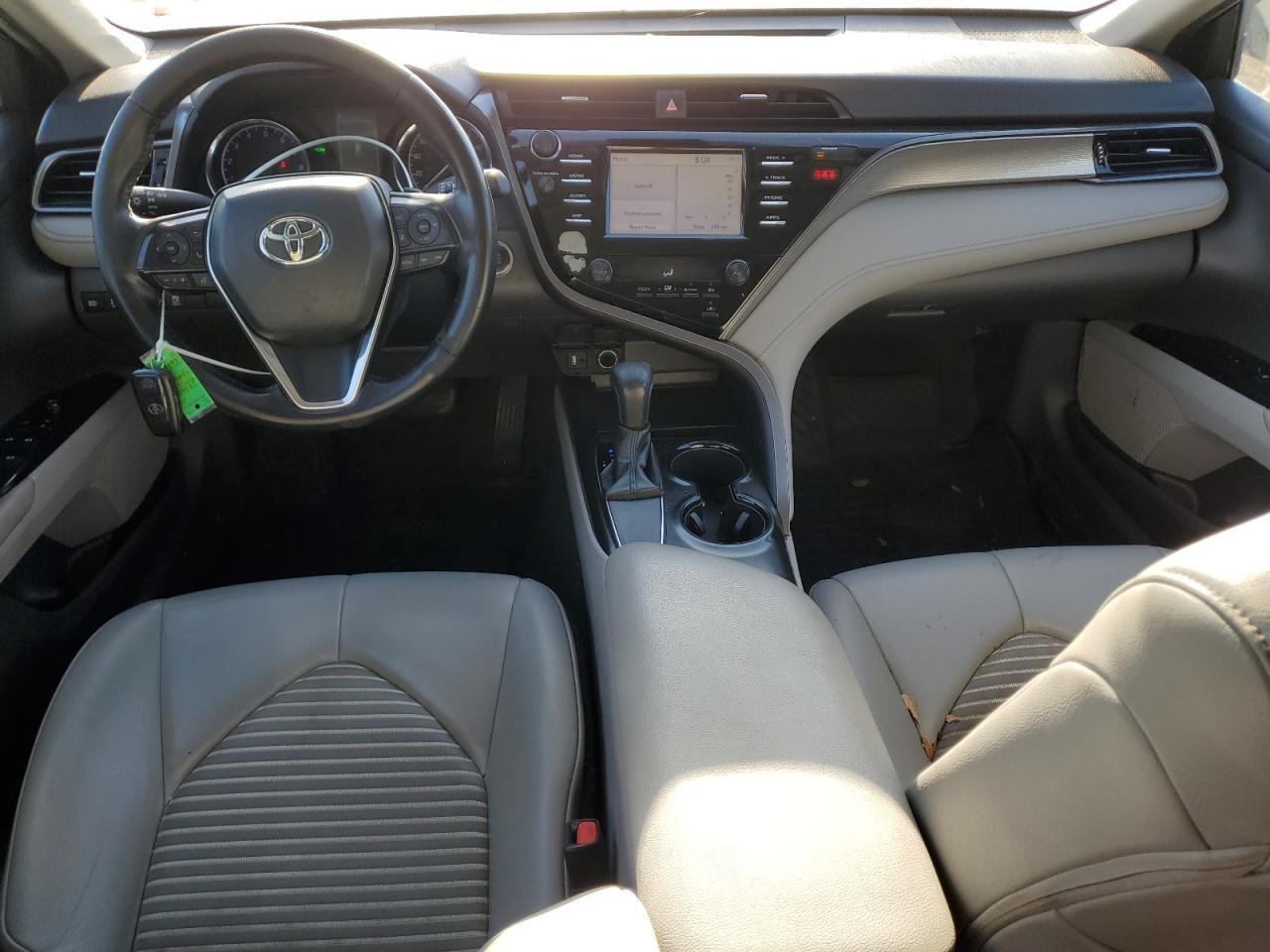 2019 TOYOTA CAMRY