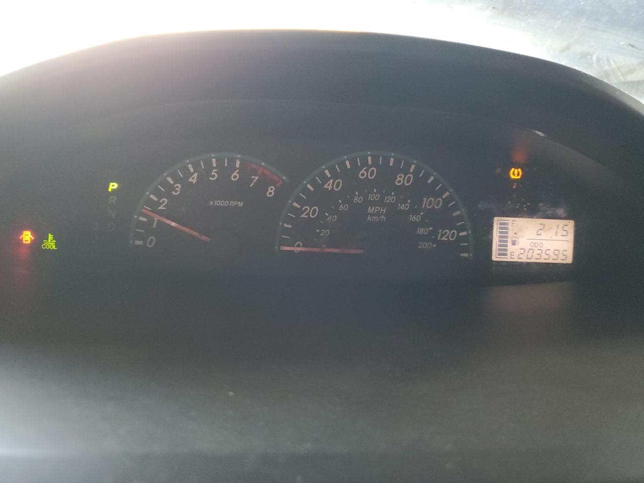 2011 TOYOTA YARIS