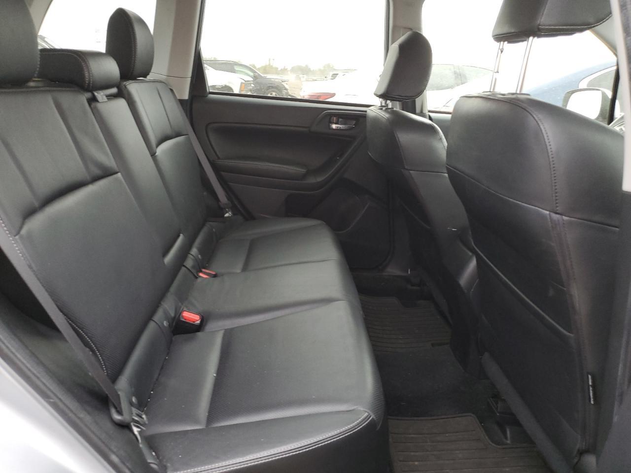 2015 SUBARU FORESTER