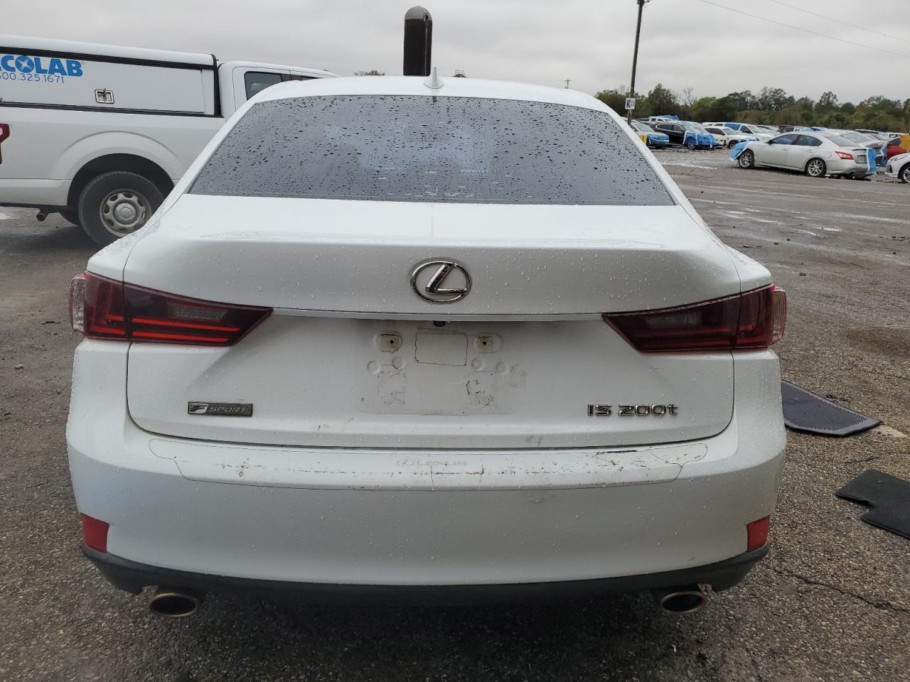 2016 LEXUS IS 200t