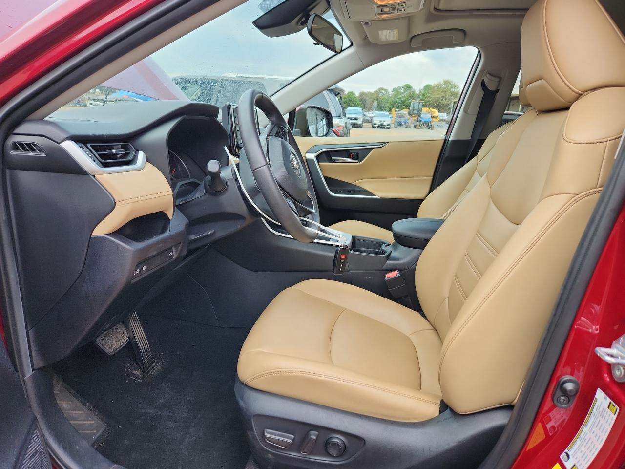 2020 TOYOTA RAV4