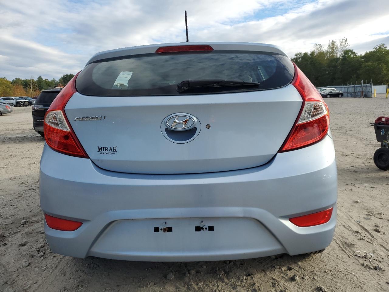 2012 HYUNDAI ACCENT