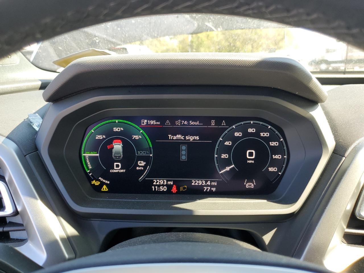 2025 AUDI Q4 e-tron
