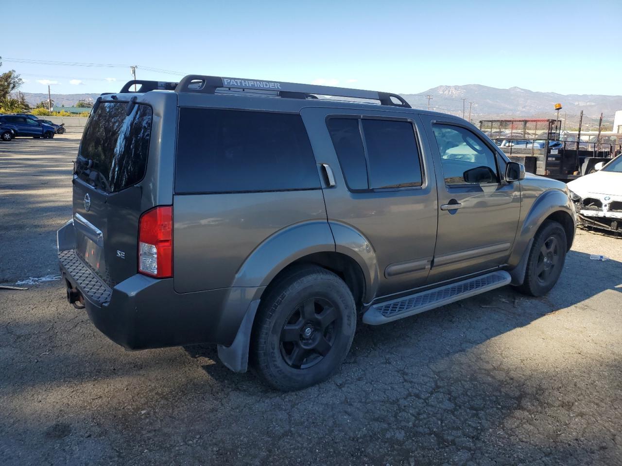 2005 NISSAN PATHFINDER
