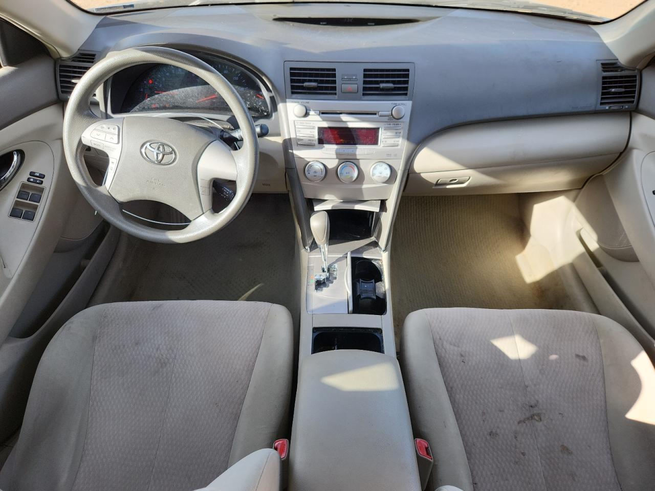 2010 TOYOTA CAMRY