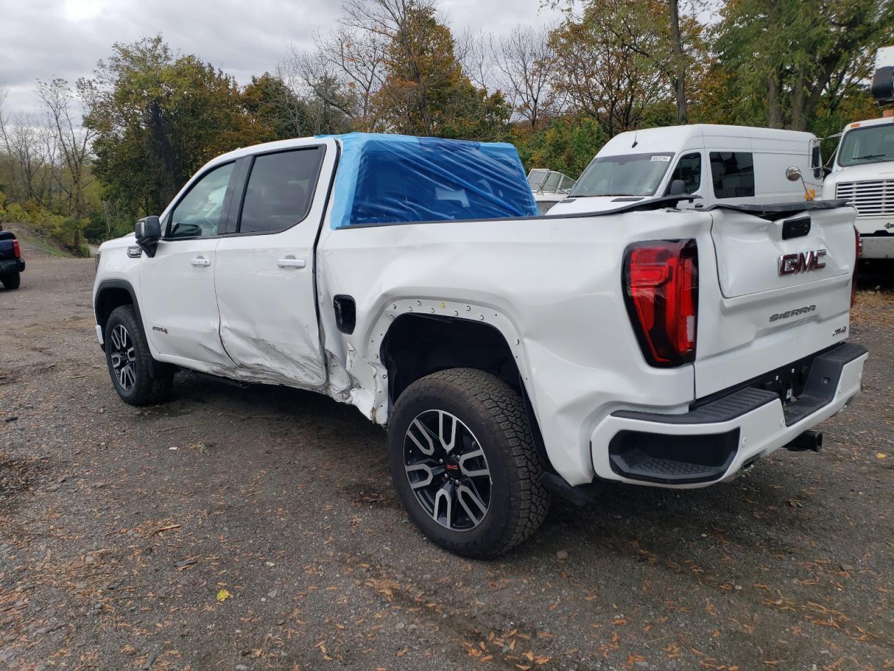 2025 GMC Sierra