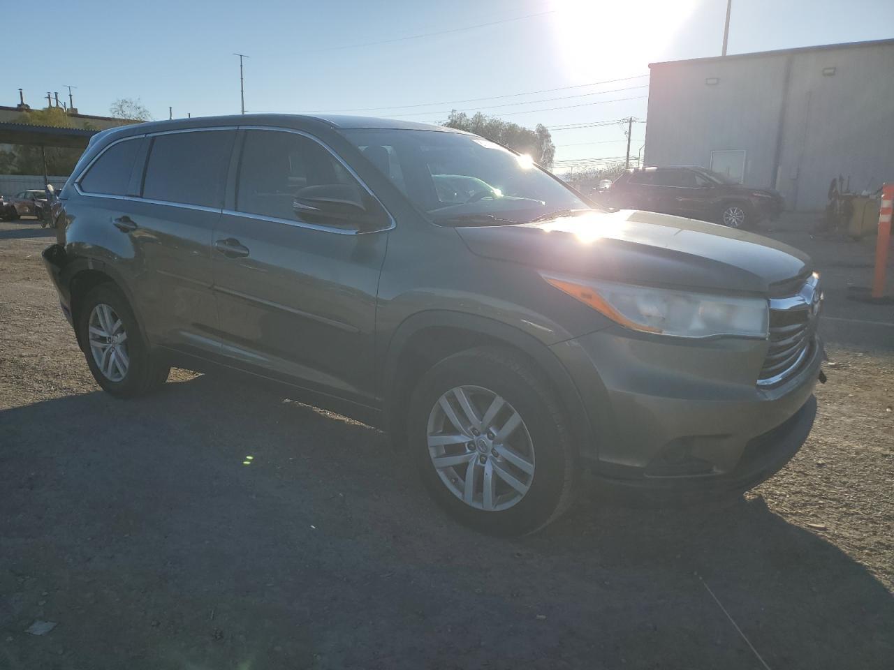 2014 TOYOTA HIGHLANDER