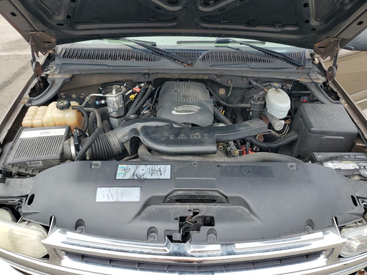 2003 CHEVROLET Tahoe