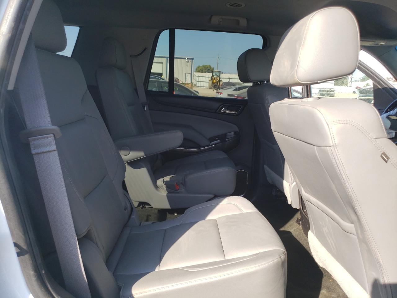 2016 CHEVROLET Tahoe