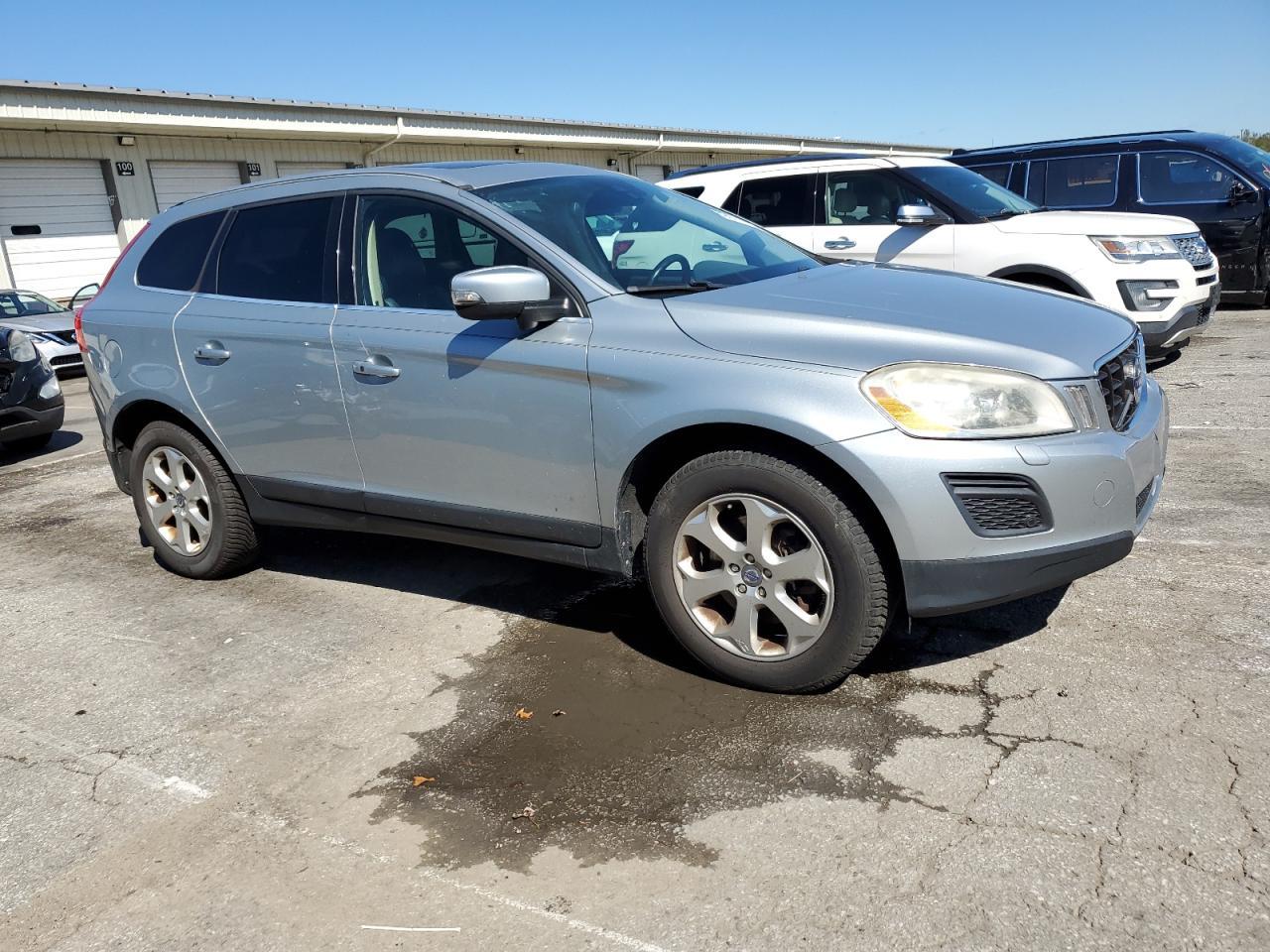2013 VOLVO XC60