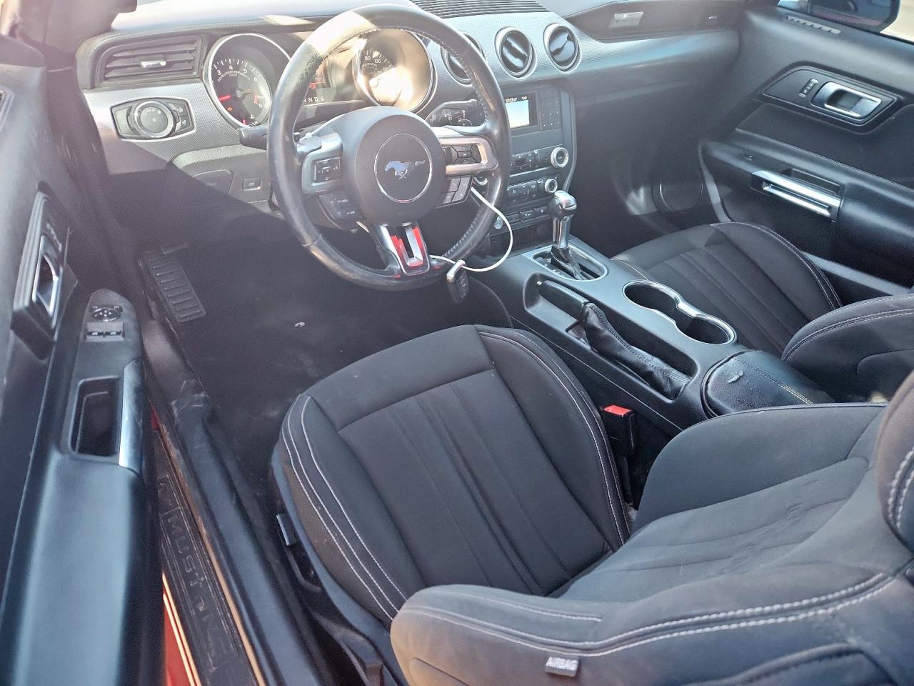 2019 FORD MUSTANG