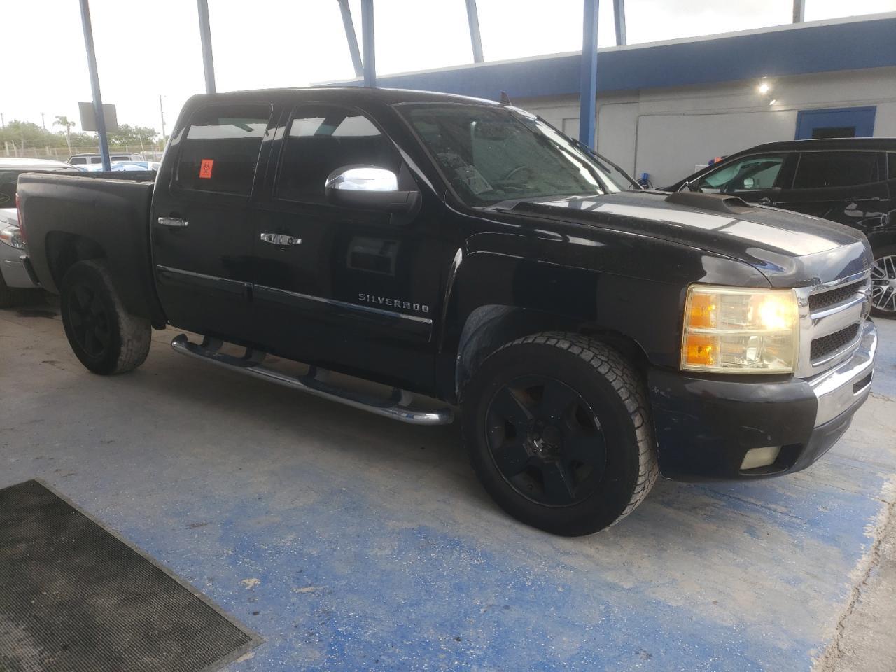 2011 CHEVROLET Silverado