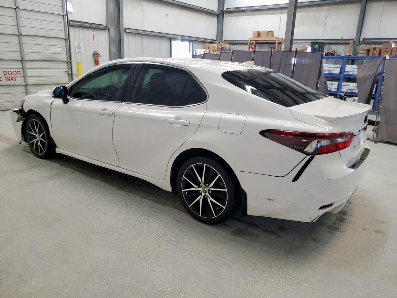 2022 TOYOTA CAMRY
