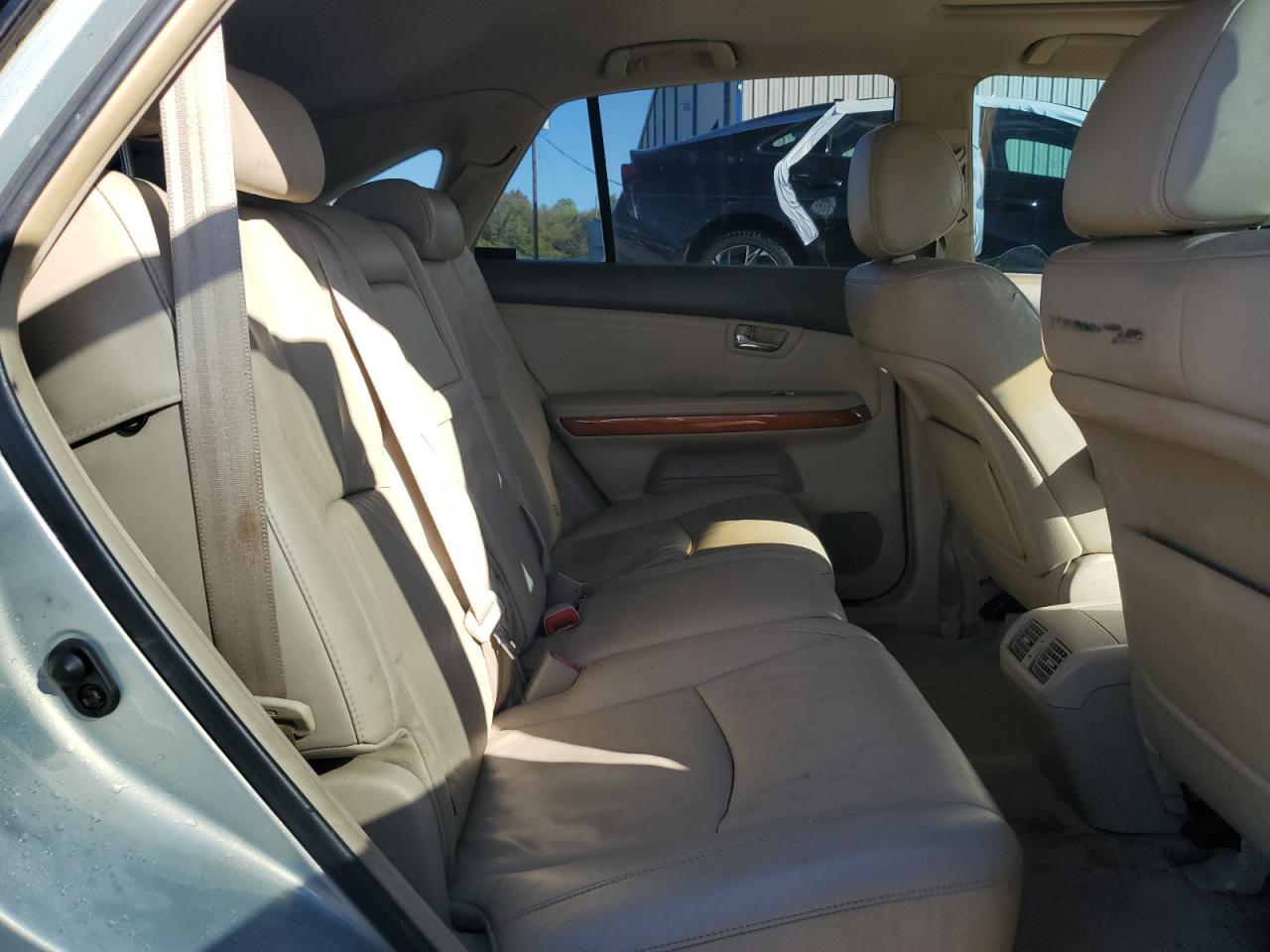 2004 LEXUS Rx 330