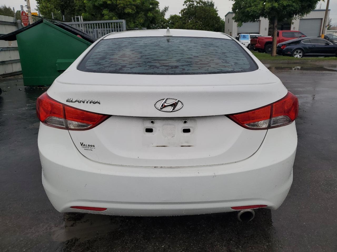 2013 HYUNDAI ELANTRA