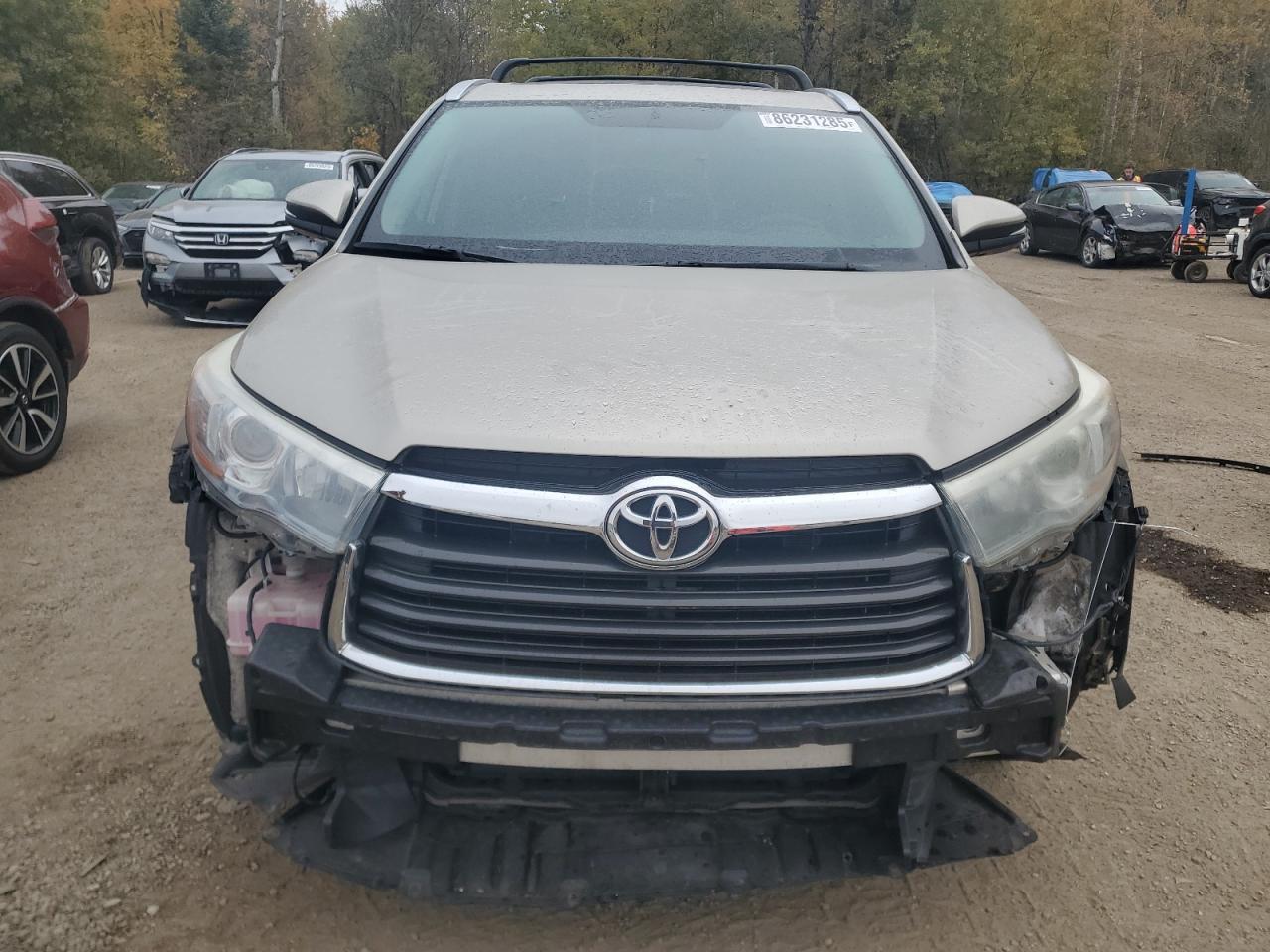 2016 TOYOTA HIGHLANDER