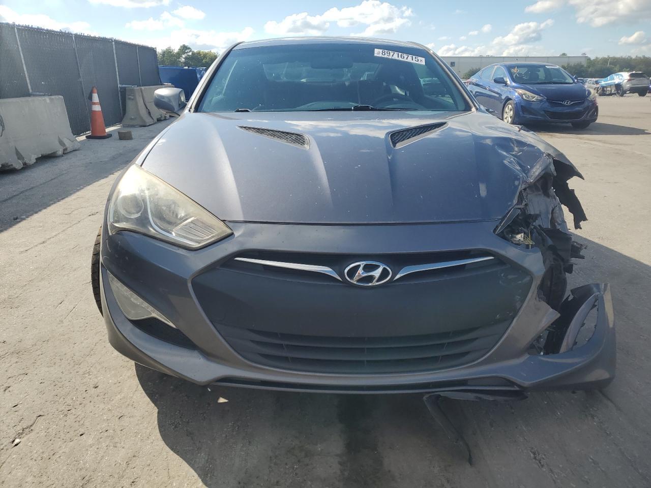 2013 HYUNDAI GENESIS