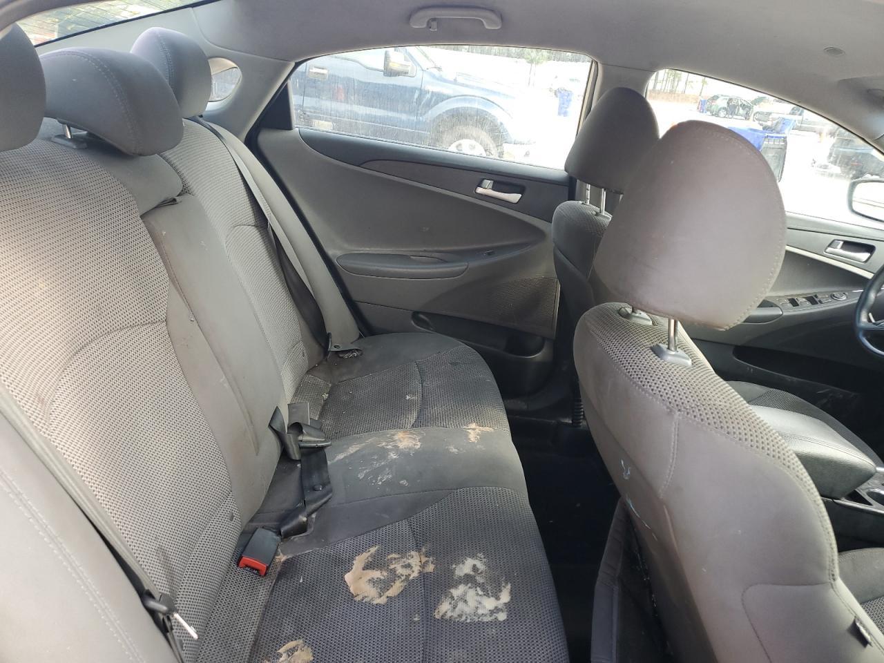 2011 HYUNDAI SONATA