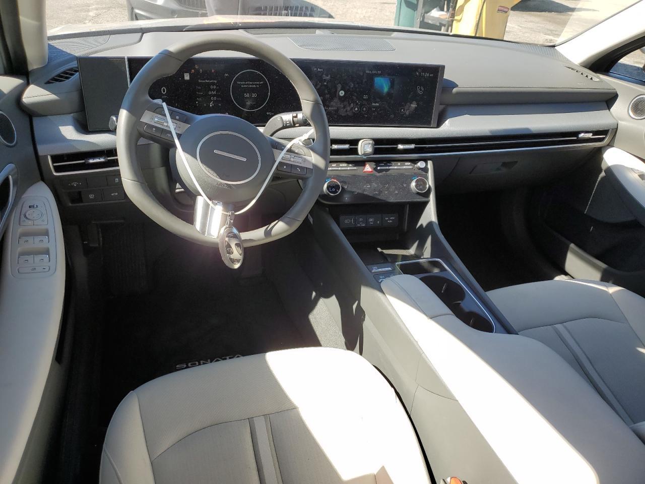 2025 HYUNDAI SONATA
