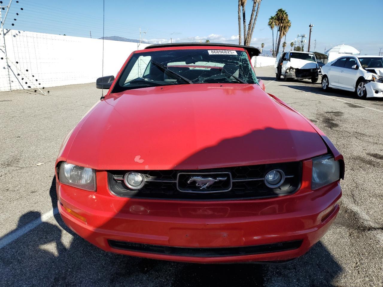 2006 FORD MUSTANG
