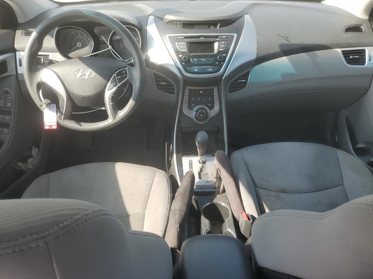 2013 HYUNDAI ELANTRA