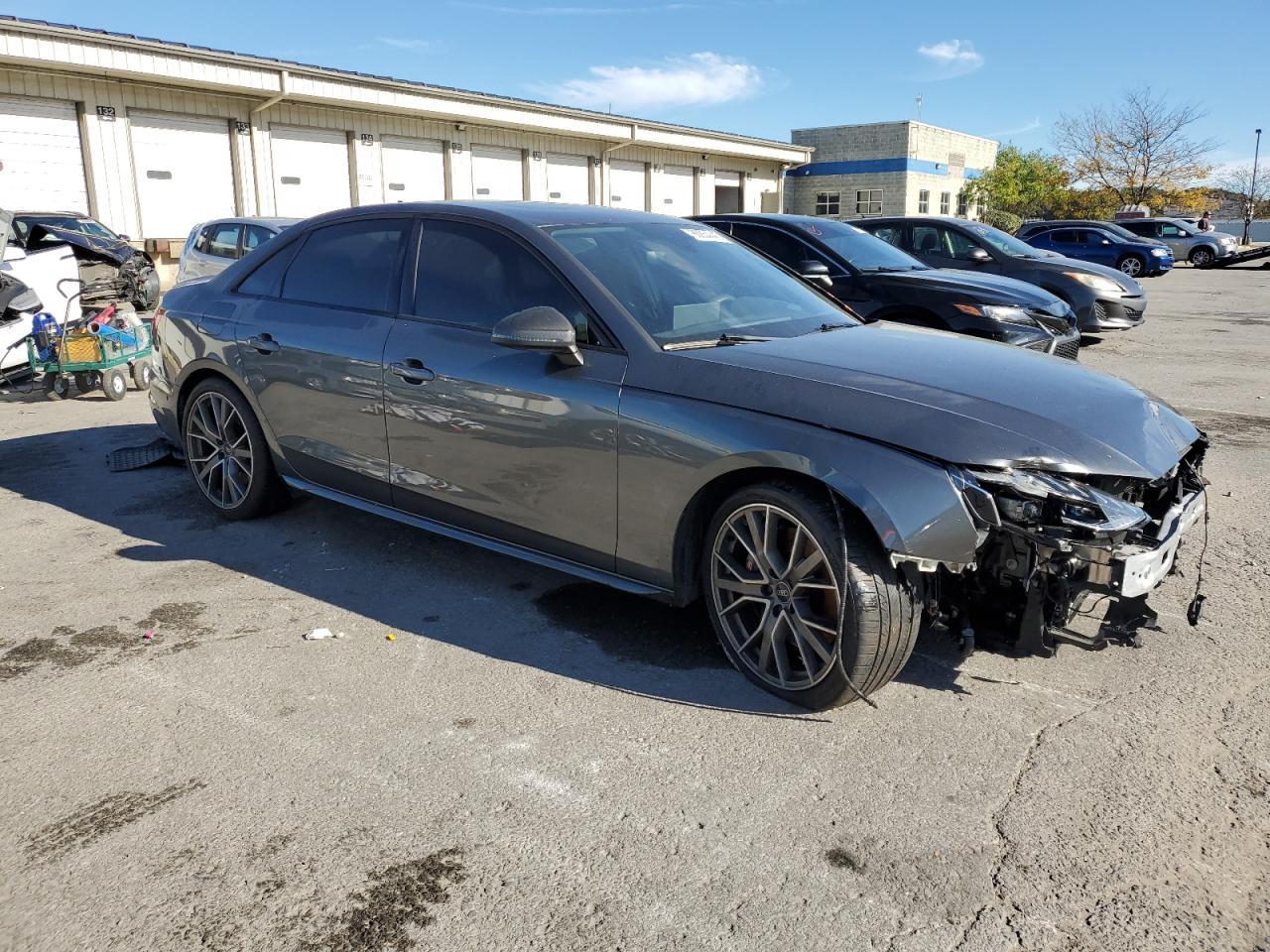 2022 AUDI S4