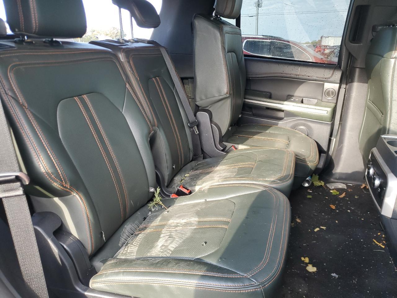 2022 FORD Expedition